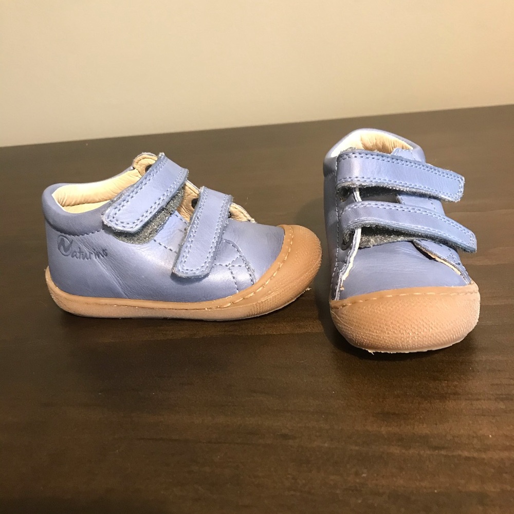Naturino walking shoes
